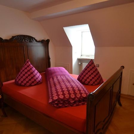 Schwarwald Apartment ชลูคซี ภายนอก รูปภาพ